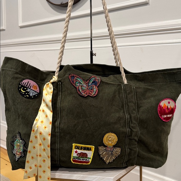 Free People Bag Been There Badge Green Oversized Large Weekender Travel Tote - Picture 4 of 17